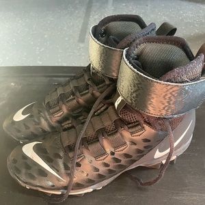 Black Nike Men’s Football Cleats Size 7